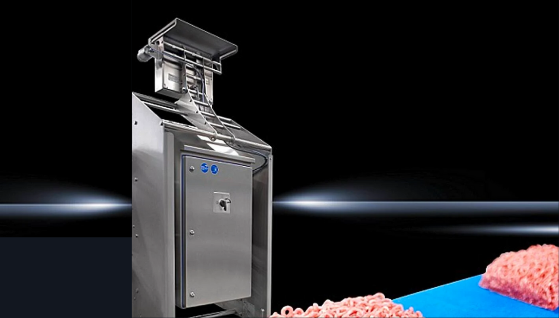 meat on conveyer with Rittal Hygienic Design enclosure